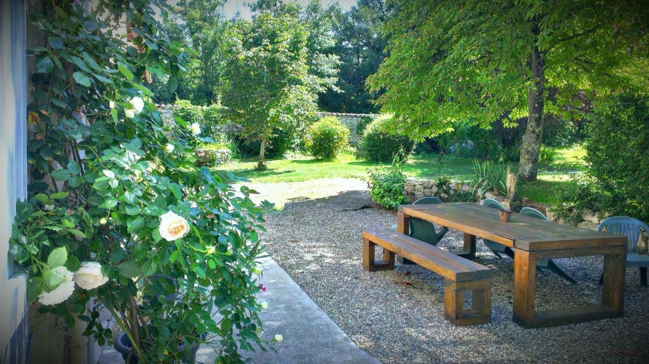 Bed and Breakfast Au Garcin La Romieu Esterno foto